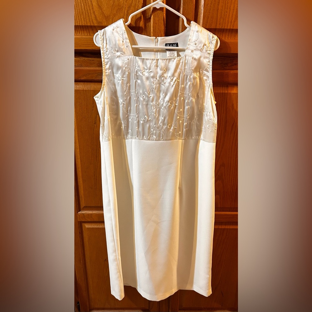 Ivory Helene Blake Embroidered Sleeveless Shift Dress